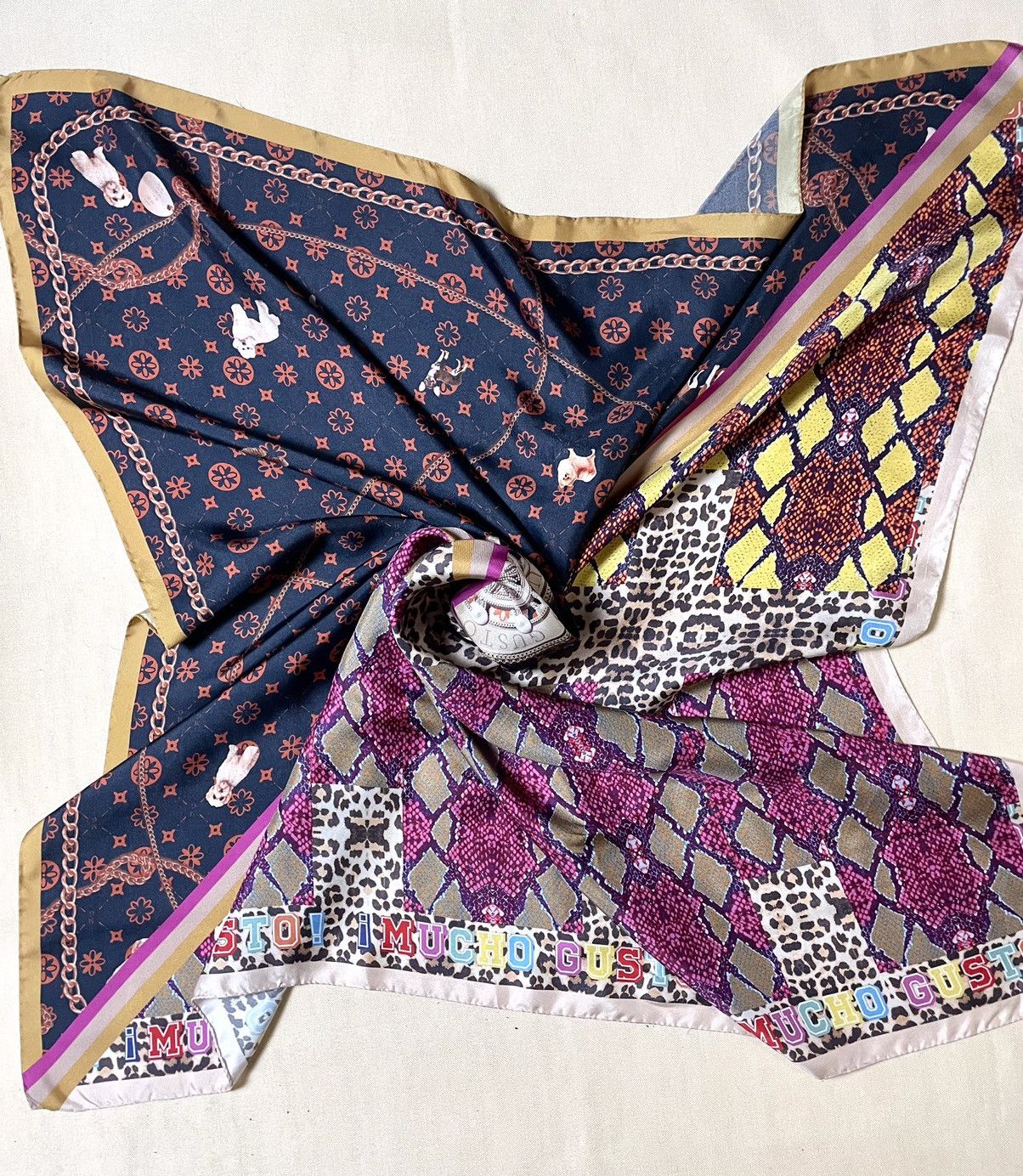 Vintage Mucho Gusto multicolour dog snakes leopard print silk scarf Size ONE SIZE - 9 Thumbnail