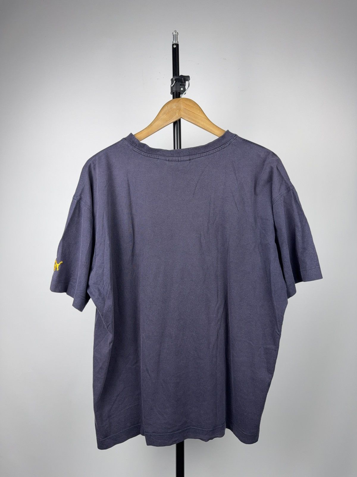 Puma Retro Vintage Puma Athletics T-Shirt Navy Logo Y2K Size L Size US L / EU 52-54 / 3 - 11 Thumbnail
