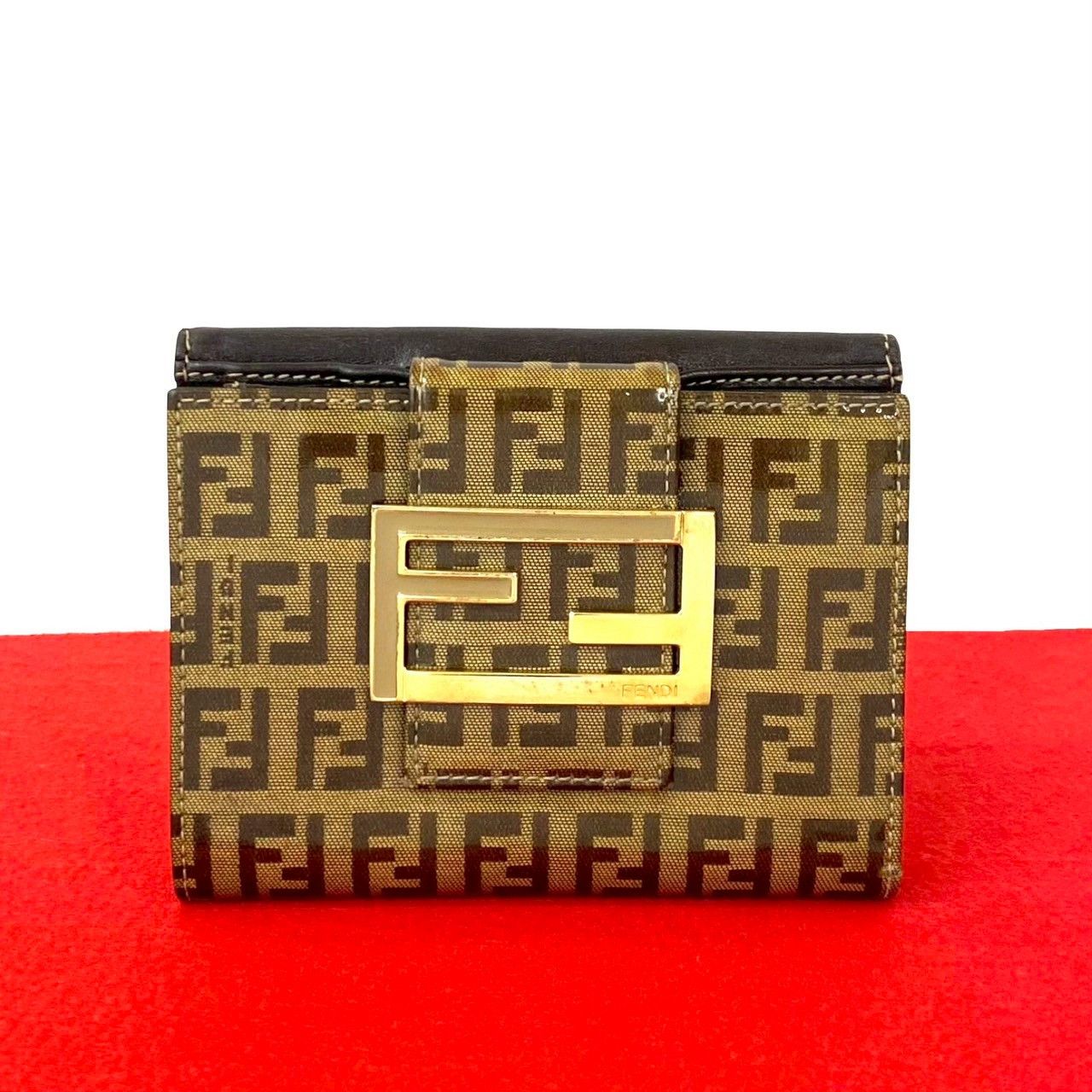 Fendi Fendi Zucchino FF Logo Patent Leather Wallet Leather Short Wallet DUTY FREE for USA