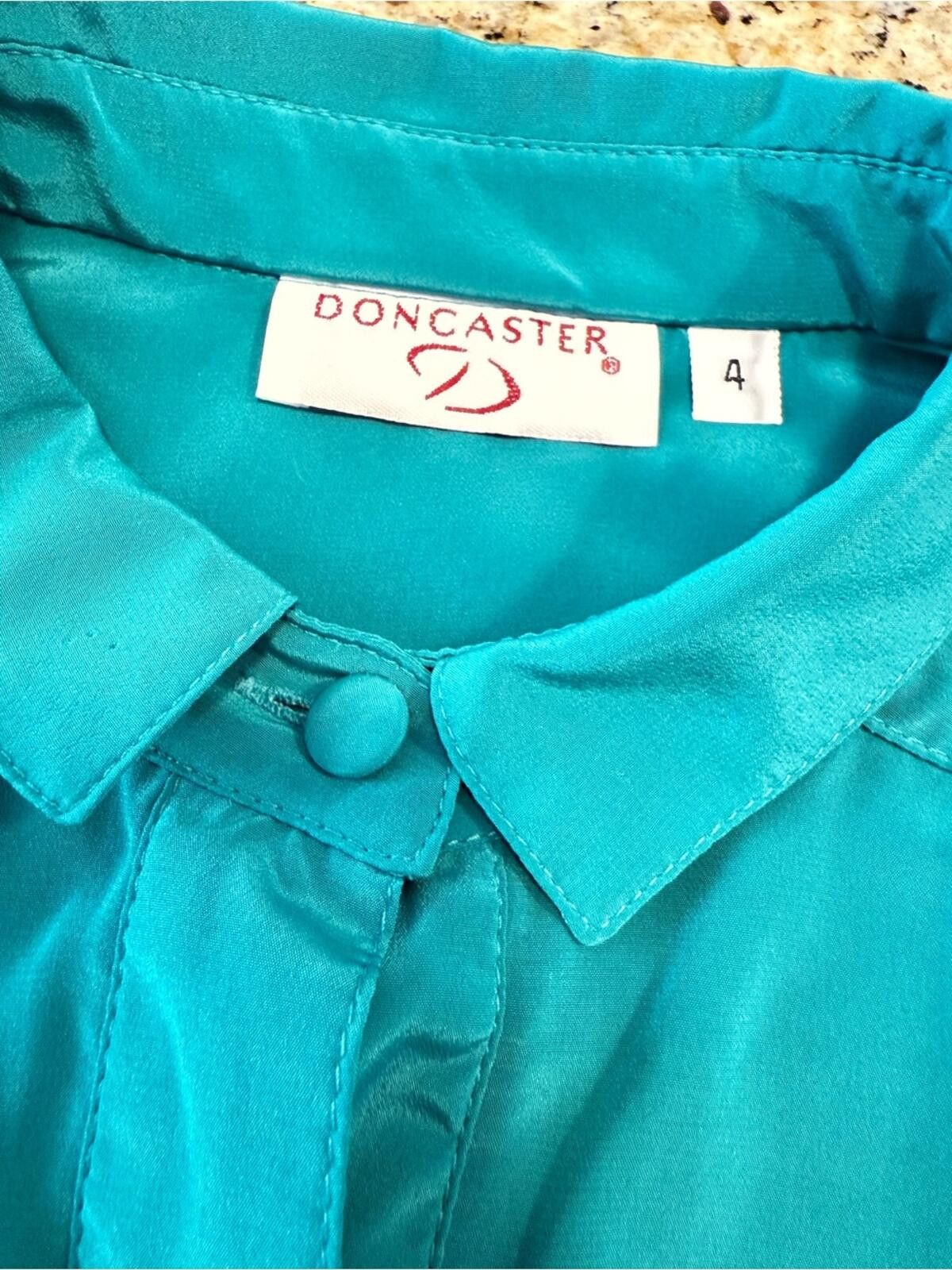Other Doncaster vintage teal 3/4 button up top long sleeves SZ 4 Size S / US 4 / IT 40 - 6 Thumbnail