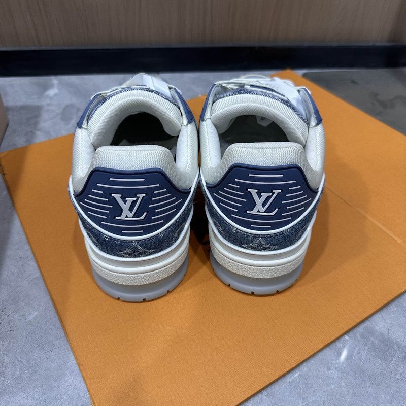 Louis Vuitton Louis Vuitton Blue and White Low-Top Trainers -2508 Size US 8 / EU 41 - 2 Thumbnail
