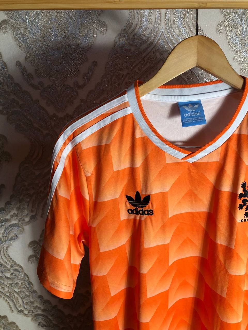 Vintage VERY RARE ADIDAS NETHERLANDS RETRO SOCCER JERSEY Y2K 90s Size US XXL / EU 58 / 5 - 3 Thumbnail