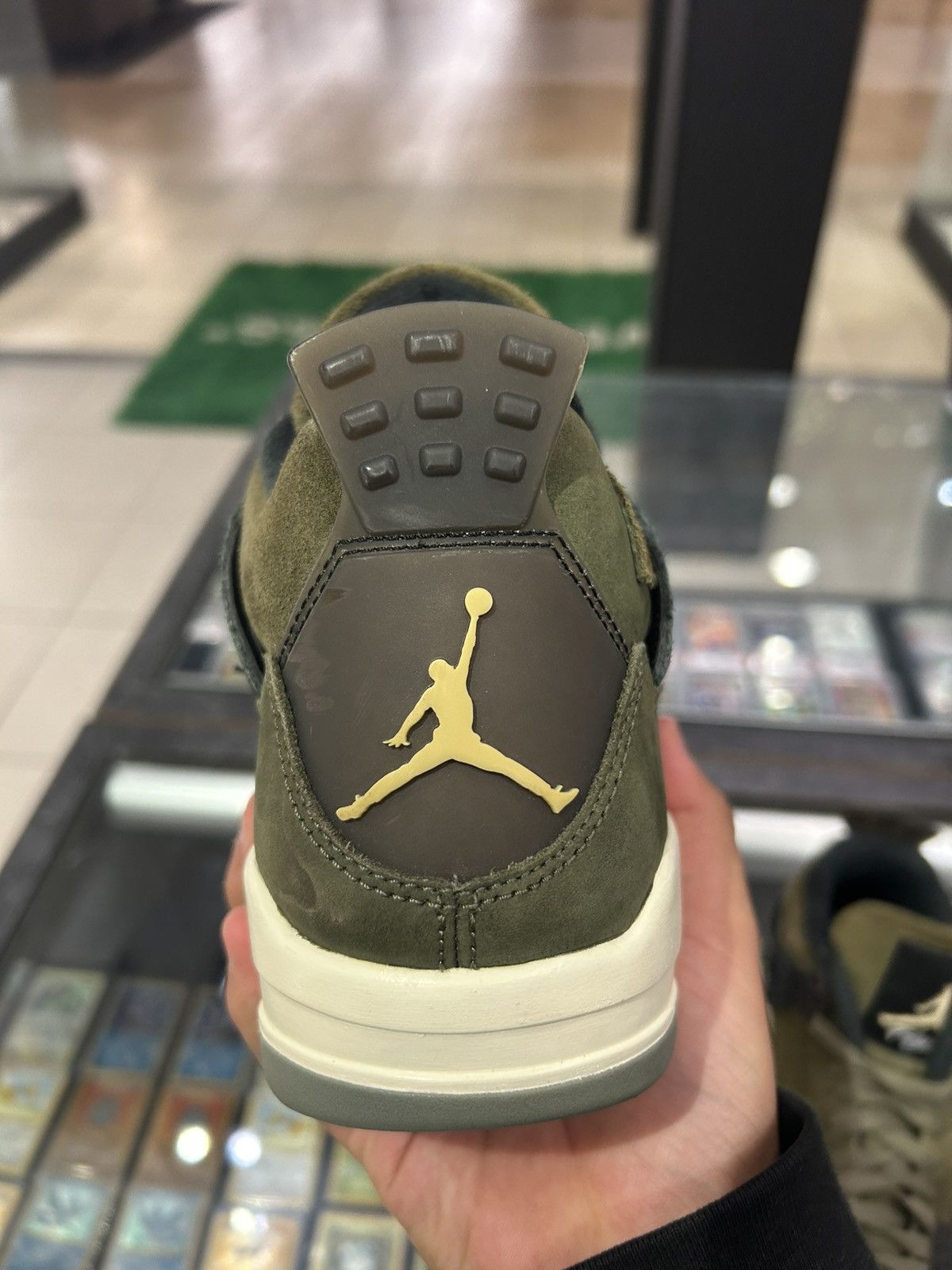 Jordan Brand Jordan 4 retro SE Craft Medium Olive Size US 9.5 / EU 42-43 - 9 Thumbnail