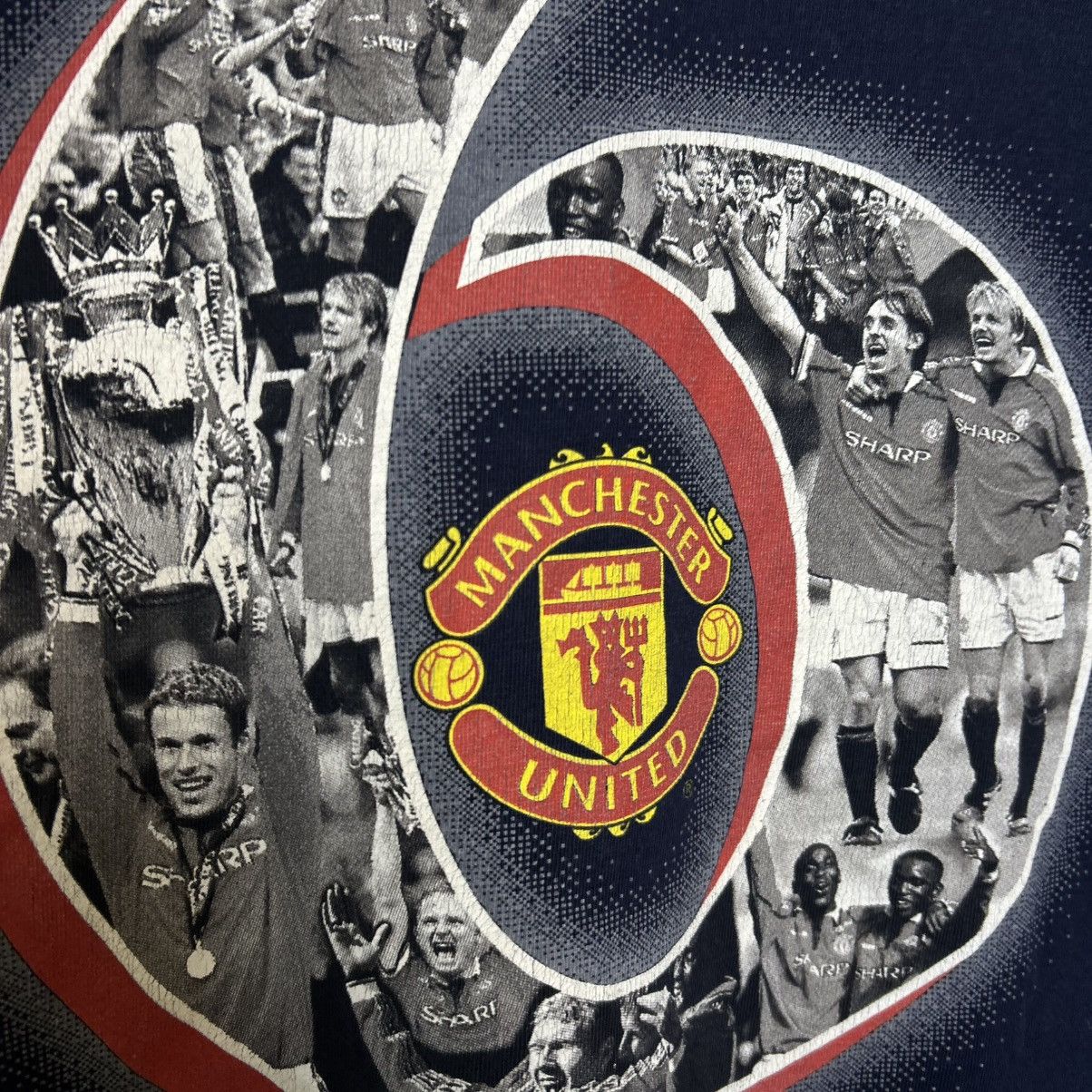 Umbro Vintage Umbro Manchester United 90’s Big Logo Soccer tee Size US L / EU 52-54 / 3 - 3 Thumbnail