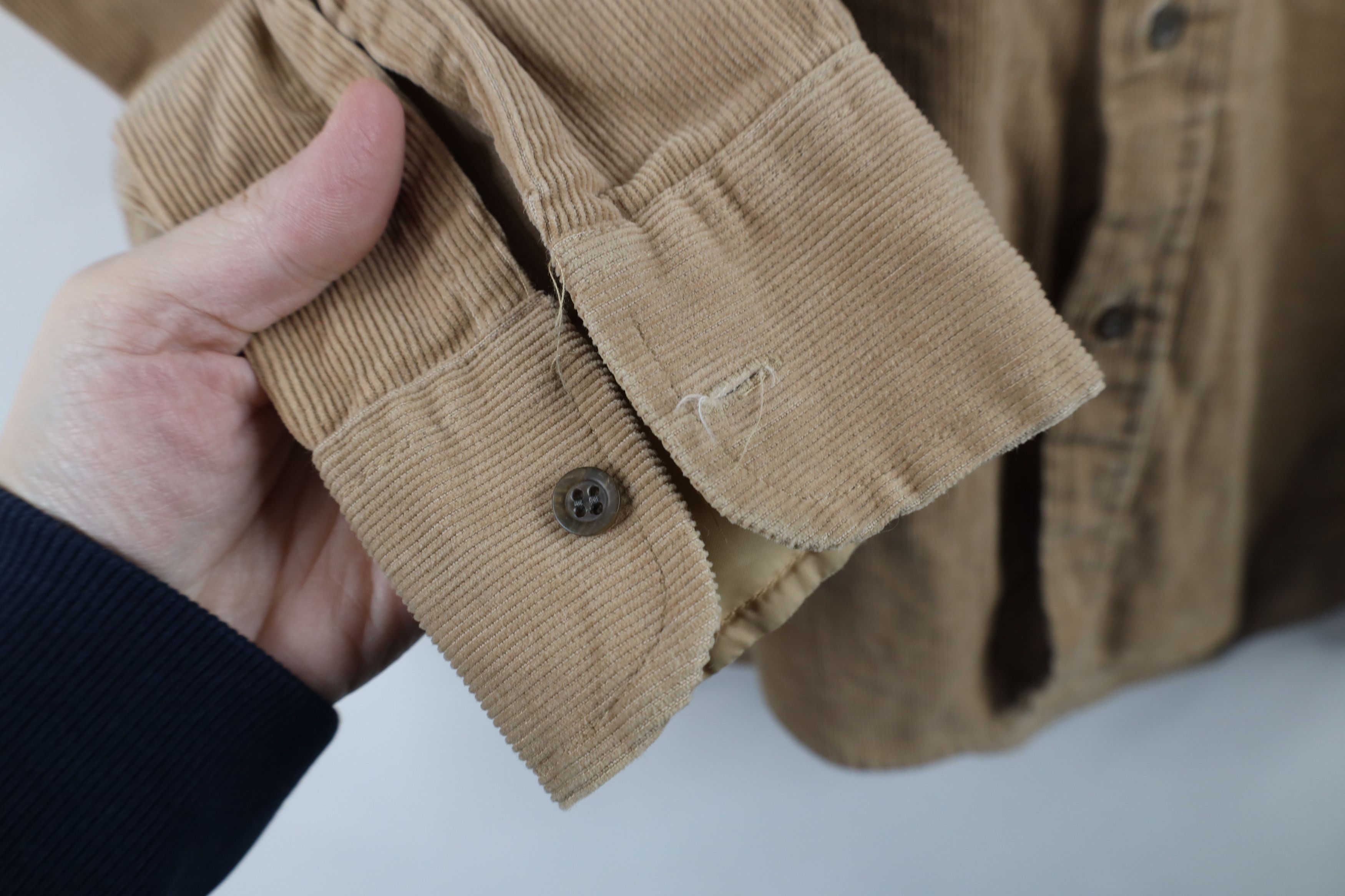 Vintage Vintage 90s Streetwear Corduroy Collared Button Shirt Beige Size US S / EU 44-46 / 1 - 4 Thumbnail