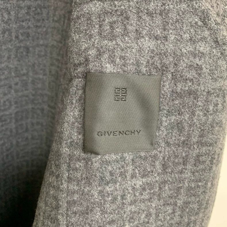 Givenchy Givenchy Size46 New Long Overcoat with Full Print Inside, s Size US M / EU 48-50 / 2 - 2 Thumbnail