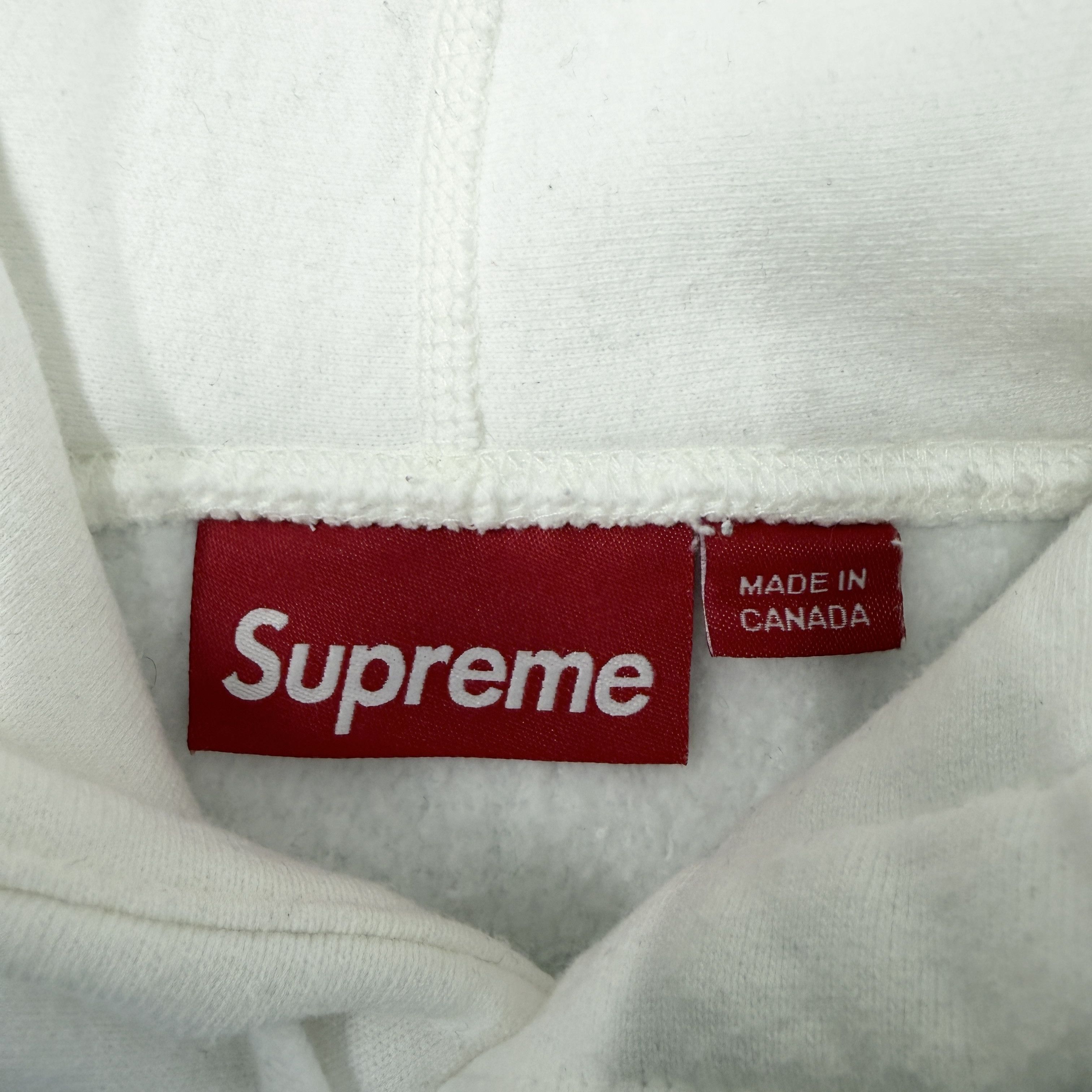 Supreme Supreme Collegiate Acronym Hoodie In White RRP £300 Size US M / EU 48-50 / 2 - 9 Thumbnail