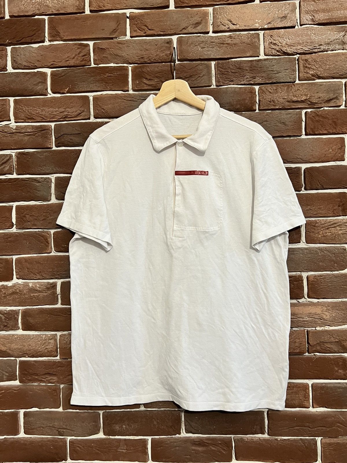 Prada Prada Red Tab Casual Polo Logo Luxury Designer XL white Size US XL / EU 56 / 4 - 1 Thumbnail