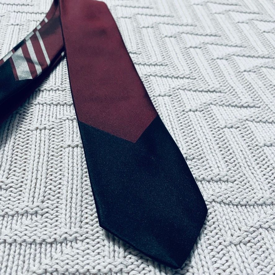 Vintage Vintage Ohrbach's maroon abstract silk tie Size ONE SIZE - 2 Thumbnail