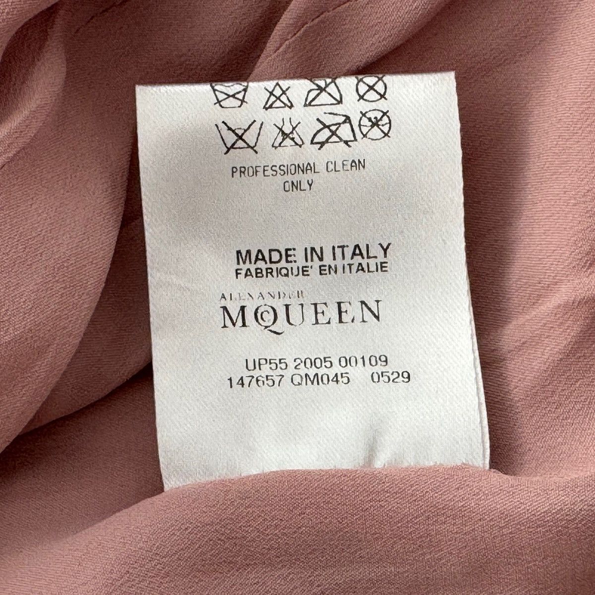 Alexander McQueen Runway Alexander McQueen F/W2005 The Man Who Knew Too Much Size M / US 6-8 / IT 42-44 - 5 Thumbnail