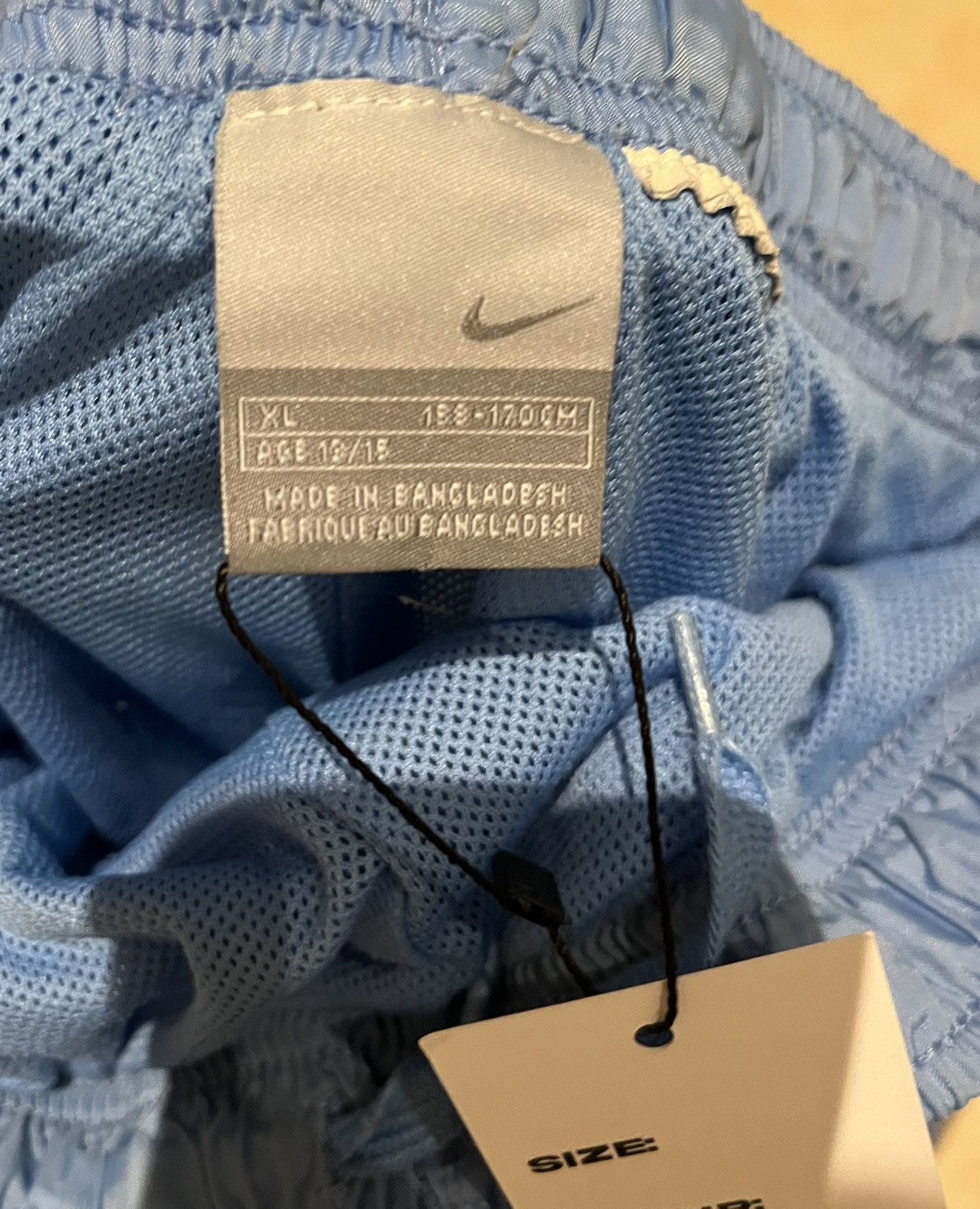 Nike Nike Trackpants Size US 33 - 3 Thumbnail