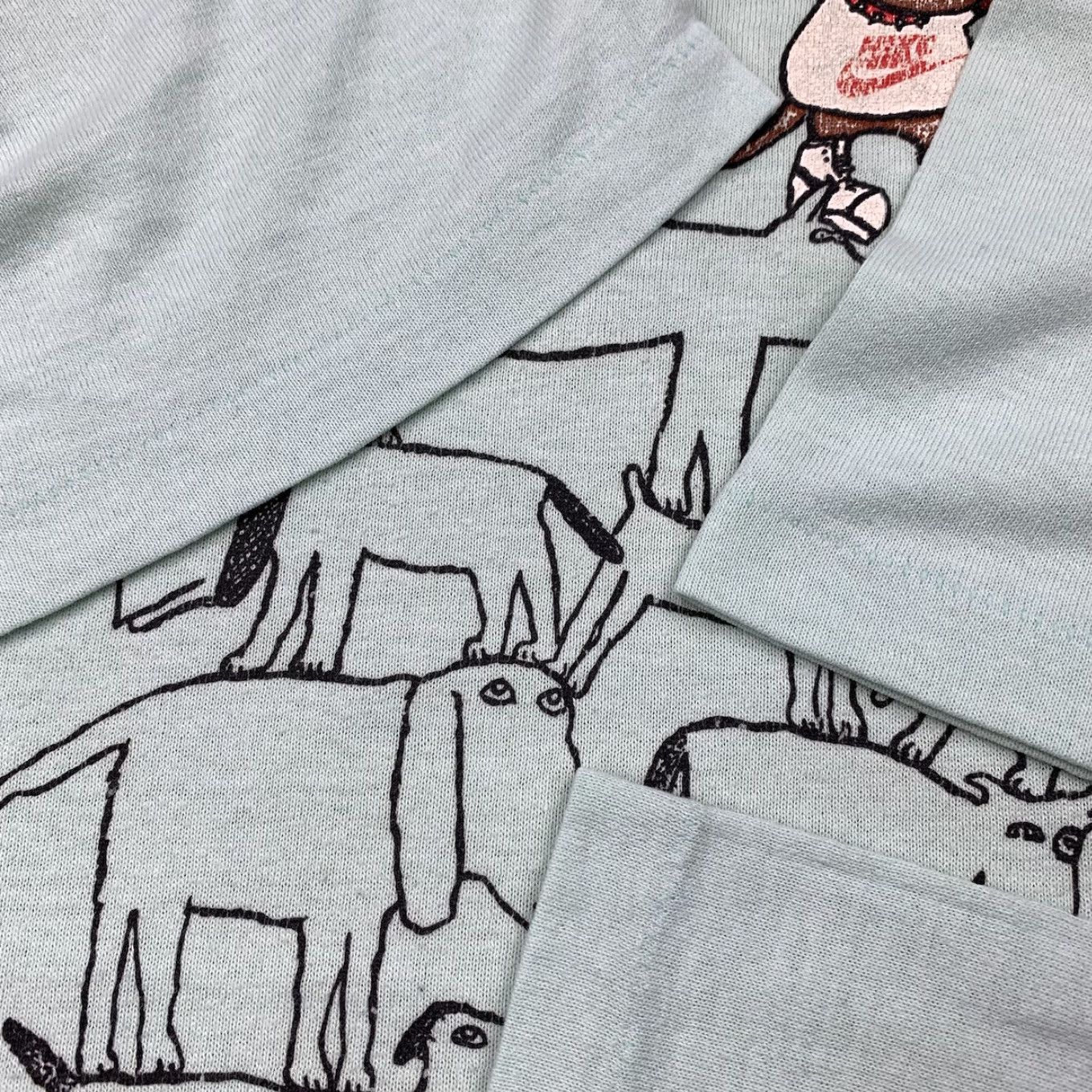 Nike VINTAGE Nike T-Shirt XL Teal Graphic Print 90s Dog Wolf Mens Size US XL / EU 56 / 4 - 7 Thumbnail
