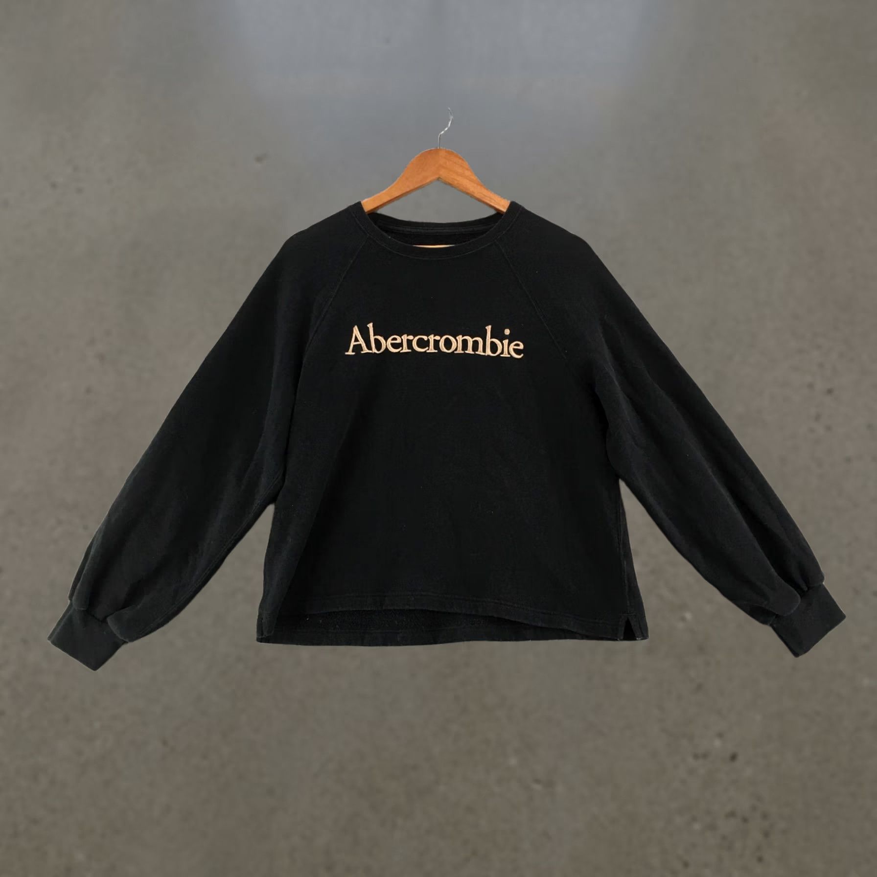 Abercrombie & Fitch Abercrombie & Fitch Sweater Womens Large Cotton Blend Fleece Lined Long Sleeve Pullover Crew Neck Black Casual Pullover L size Womens Size L / US 10 / IT 46 - 1 Thumbnail