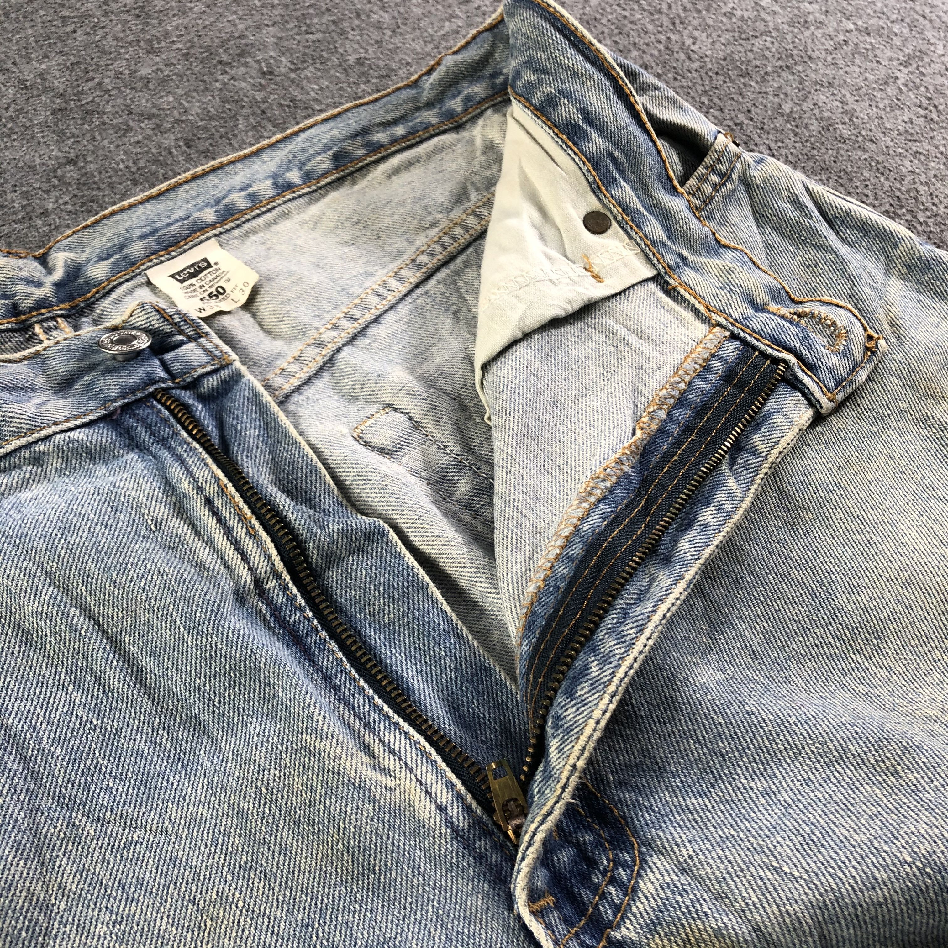 Levi's Vintage 90s Blue Wash Levis 550 Jeans-J3154 Size US 39 - 8 Thumbnail