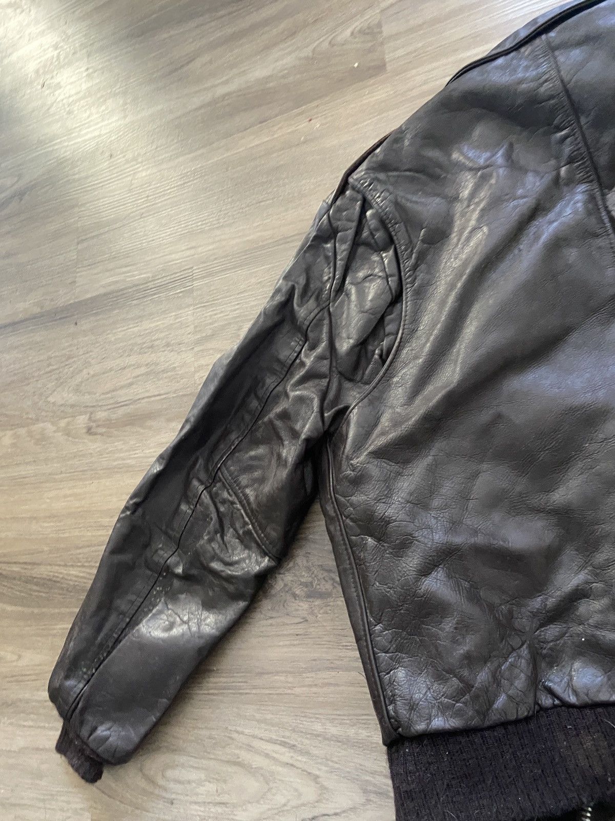 Vintage Vintage Made In USA Brown Leather Jacket Size US S / EU 44-46 / 1 - 10 Thumbnail