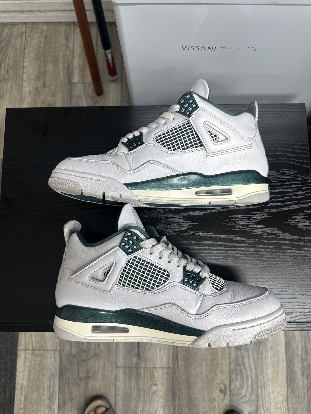 Jordan Brand Jordan 4 Retro Oxidized Green Size US 9 / EU 42 - 2 Thumbnail