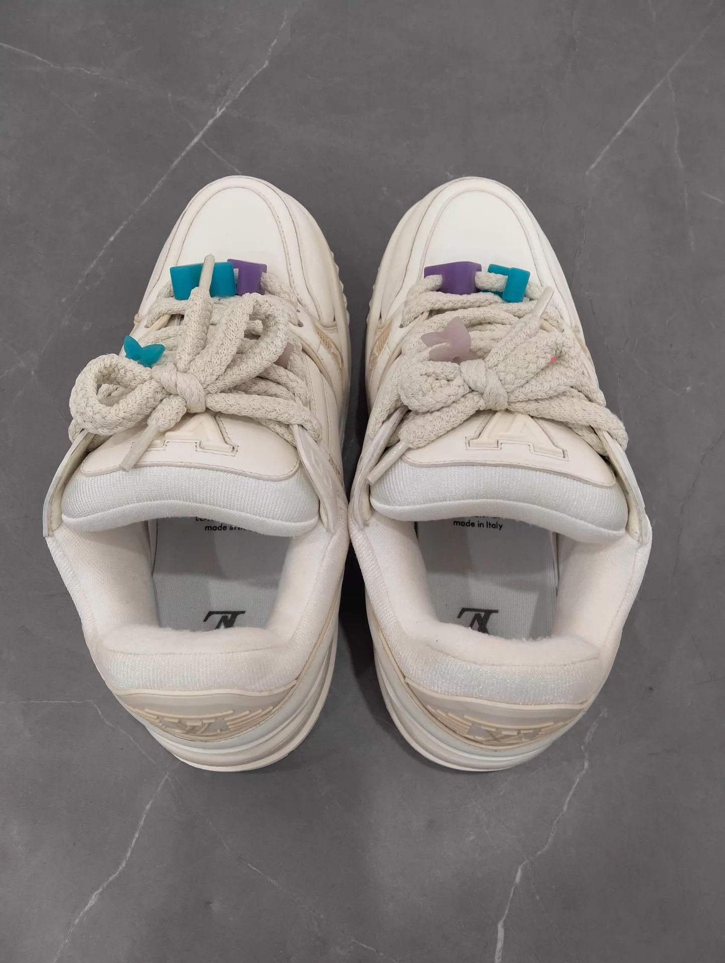 Louis Vuitton LV Maxi White Trainer 42 Size US 9 / EU 42 - 7 Thumbnail