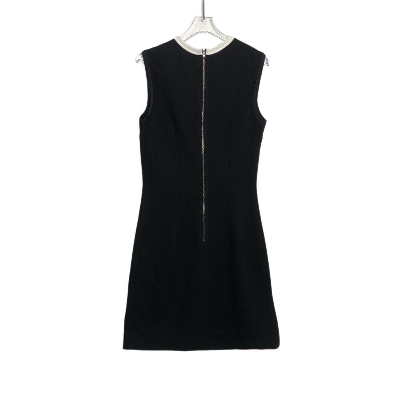 Fendi Fendi Crew Neck Sleeveless Casual Dress K26WX Size S / US 4 / IT 40 - 2 Thumbnail