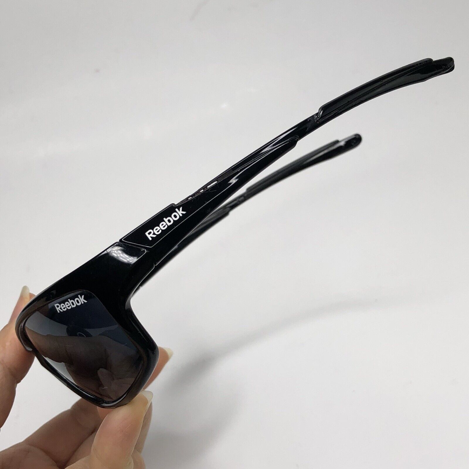 Reebok Reebok Men The Cruiser Wrap Sunglasses RB 6 BLK QTM Cat.3 Size ONE SIZE - 3 Thumbnail