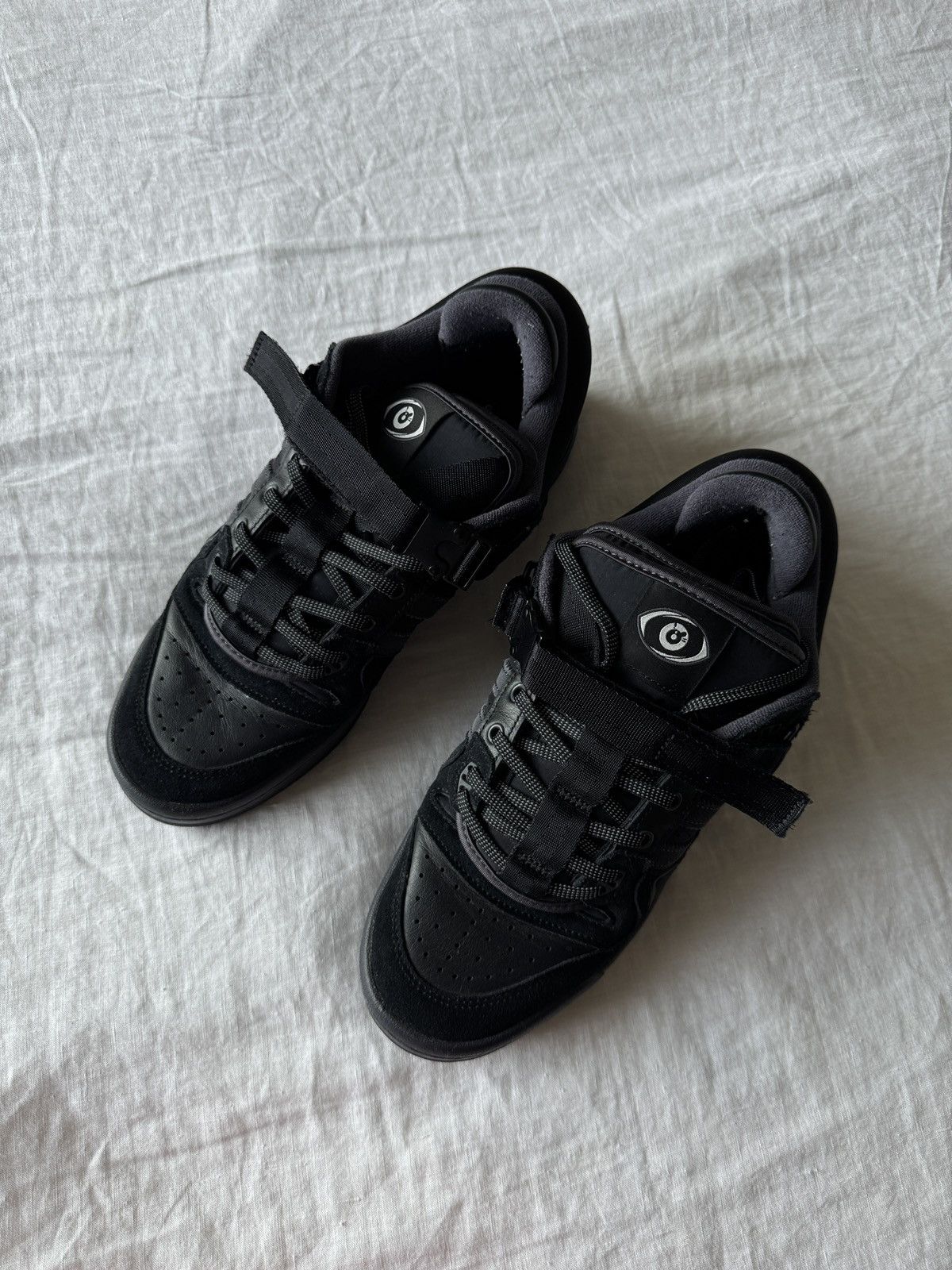 bad bunny x forum buckle low “back to school” in black