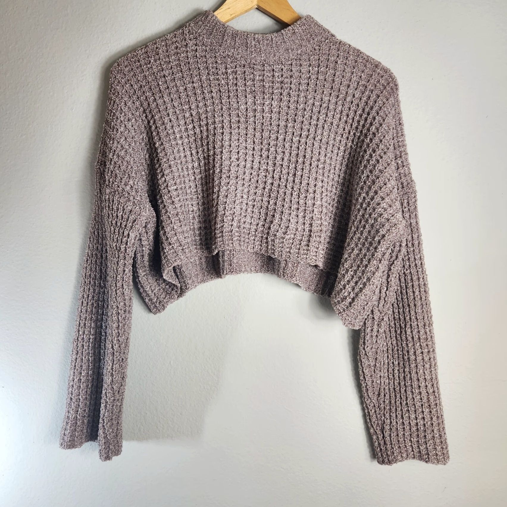 Forever 21 Forever 21 Womens Mauve Chenille Cropped Long Sleeve Crewneck Sweater S NWT Oversized Waffle Knit Pullover Casual Girls Womens Size S / US 4 / IT 40 - 2 Thumbnail