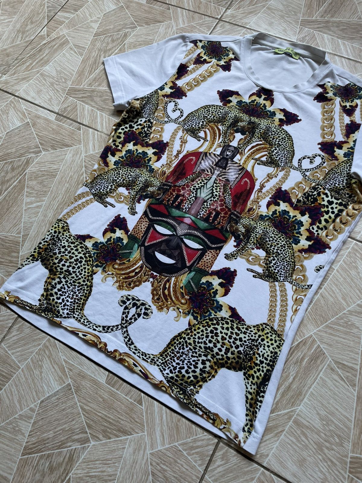 Versace Italy Designer Versace Jeans Barocco Leopard Print Tee S Size US S / EU 44-46 / 1 - 3 Thumbnail