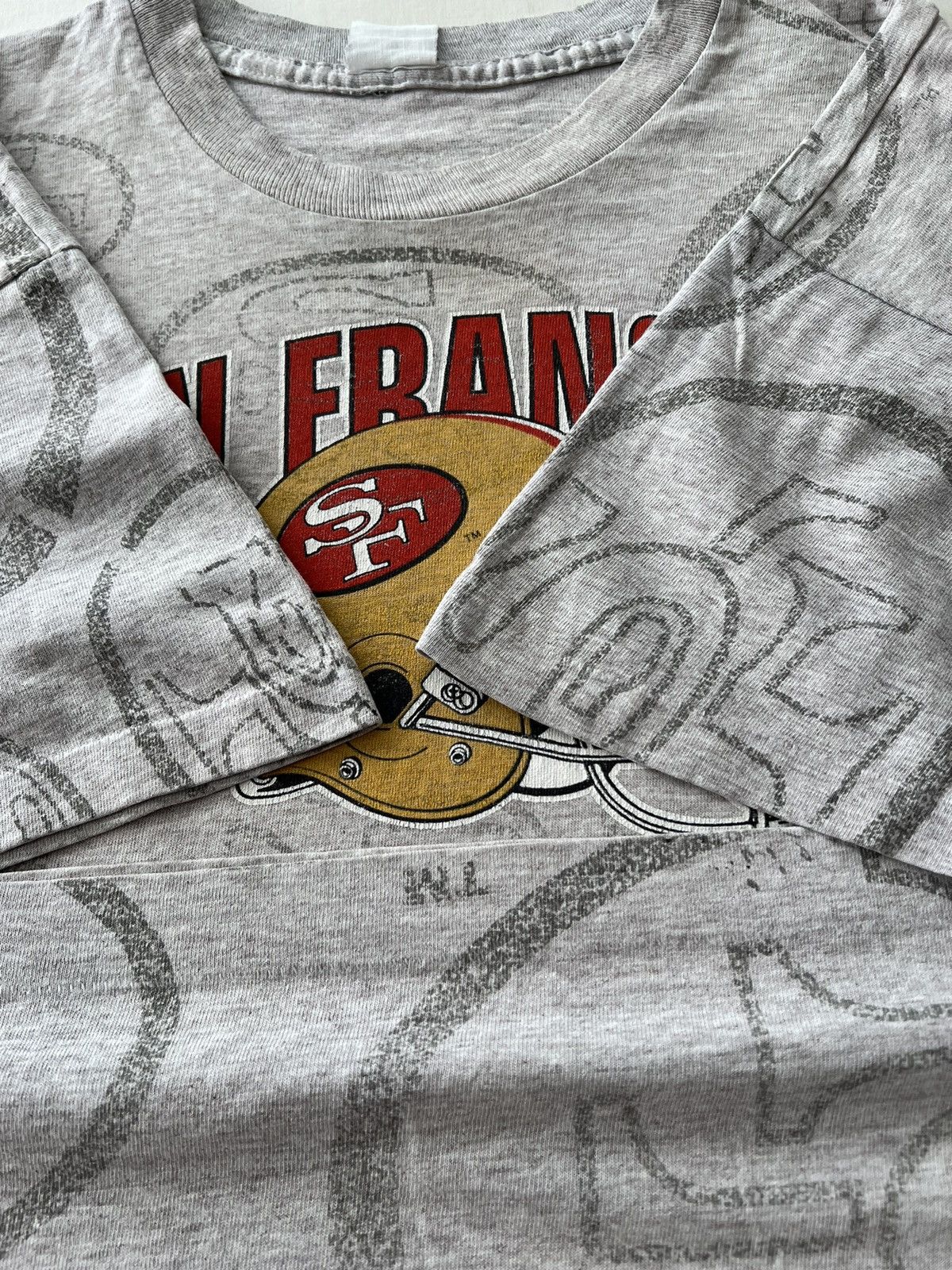 NFL Vintage 1992 San Francisco 49ers NFL AOP Gray T-shirt Size US XL / EU 56 / 4 - 6 Thumbnail