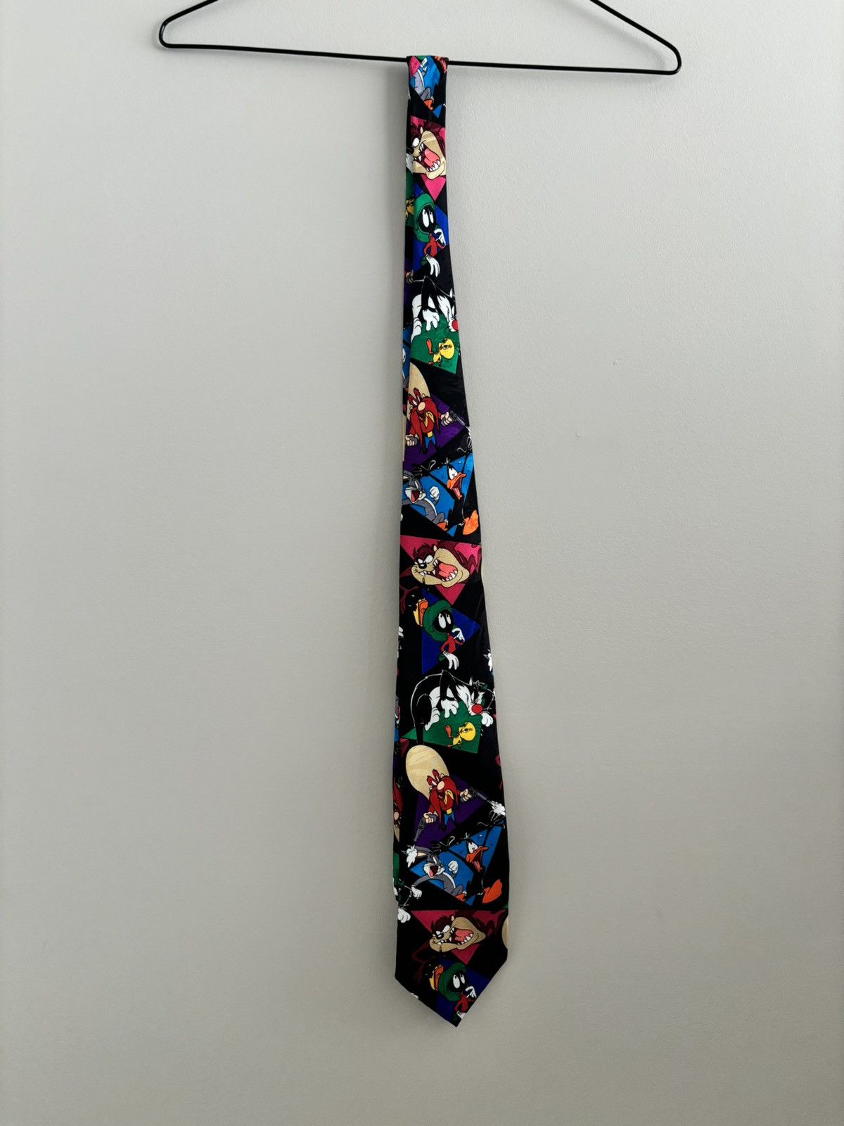 Vintage Vintage Looney Tunes Tie 1993 Size ONE SIZE - 1 Thumbnail