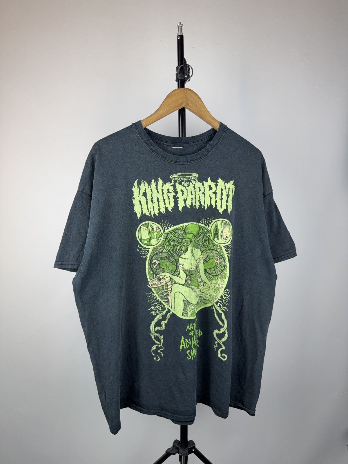 Band Tees King Parrot 2016 Dead Set Tour Tee Black Green Print Size US XXL / EU 58 / 5 - 1 Thumbnail