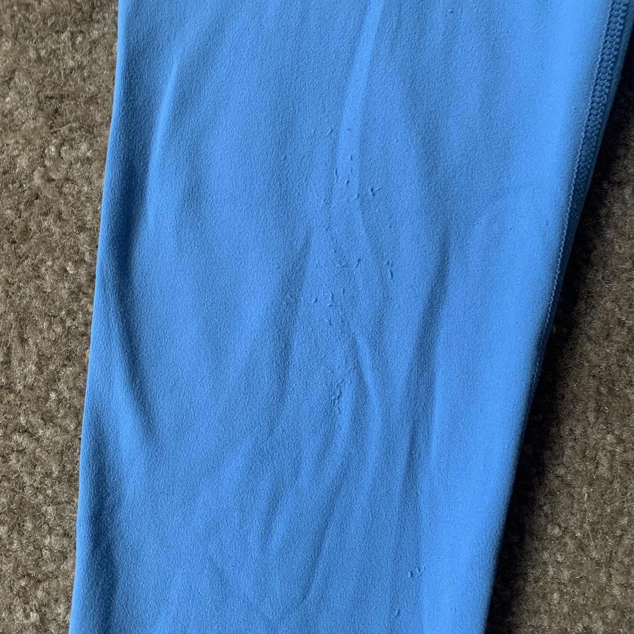 Aritzia Aritzia Aquamarine Leggings Perfect Pop Size 26" / US 2 / IT 38 - 3 Thumbnail