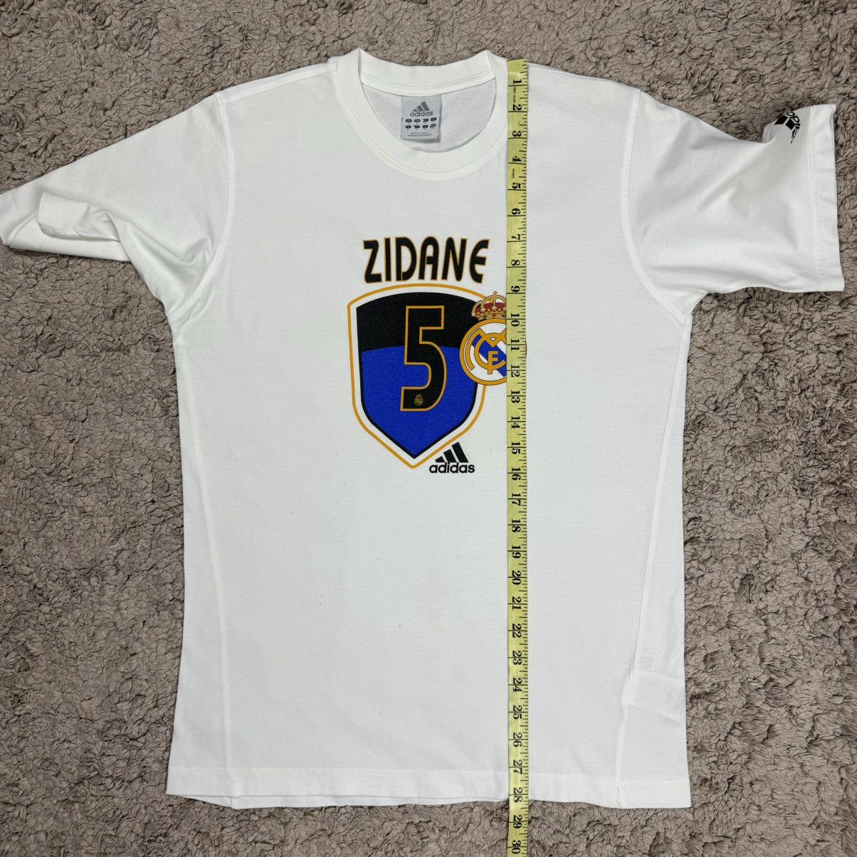 Vintage Vintage Adidas Real Madrid Zidane 5 T-shirt Size US M / EU 48-50 / 2 - 14 Thumbnail