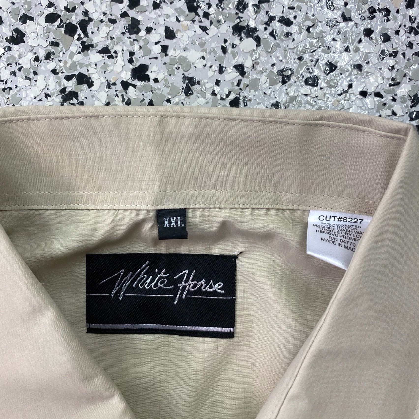 Vintage VINTAGE White Horse Shirt Mens XXL Beige Long Sleeve Pearl Snap Button-Up Collared Cord Canvas Cotton Polyester Western Cowboy NWT Size US XXL / EU 58 / 5 - 2 Thumbnail