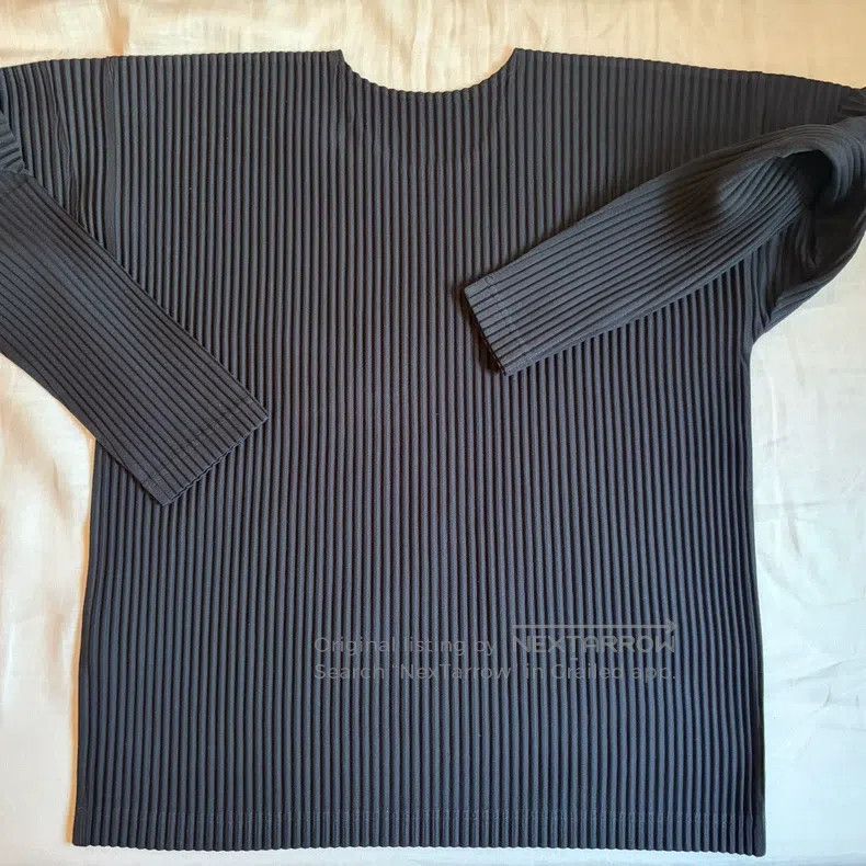 Issey Miyake Issey Miyake Black Pleated Long Sleeve Top Size L / US 10 / IT 46 - 2 Thumbnail
