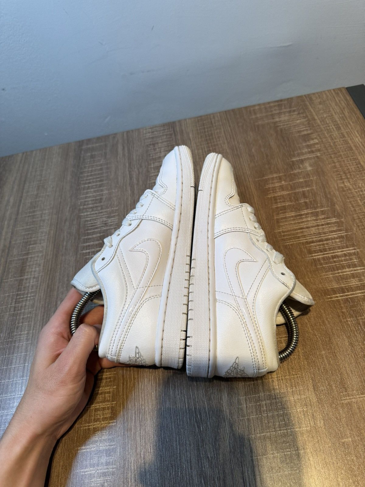 Jordan Brand Nike Air Jordan 1 Low Triple White Women’s Size 6 Sneakers Size US 6 / IT 36 - 5 Thumbnail