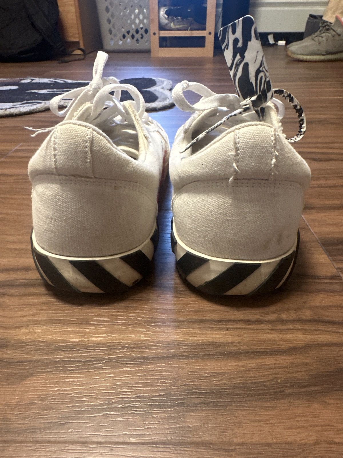 Off-White × Virgil Abloh Off White “Vulcanized” Low-Top Sneakers Size US 11 / EU 44 - 4 Thumbnail