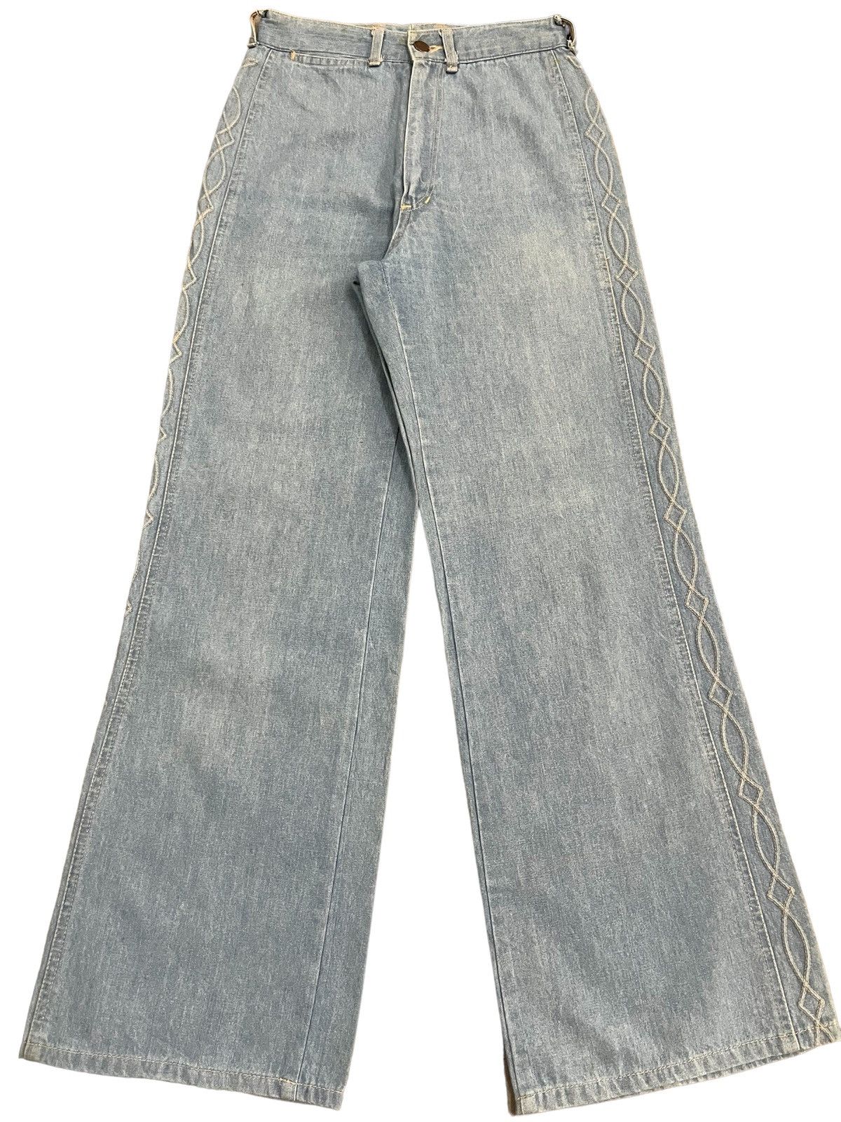 Japanese Brand Vintage Japanese Brand Lace Spiral Design Flare Jeans Size 24" / US 00 / IT 34 - 1 Thumbnail