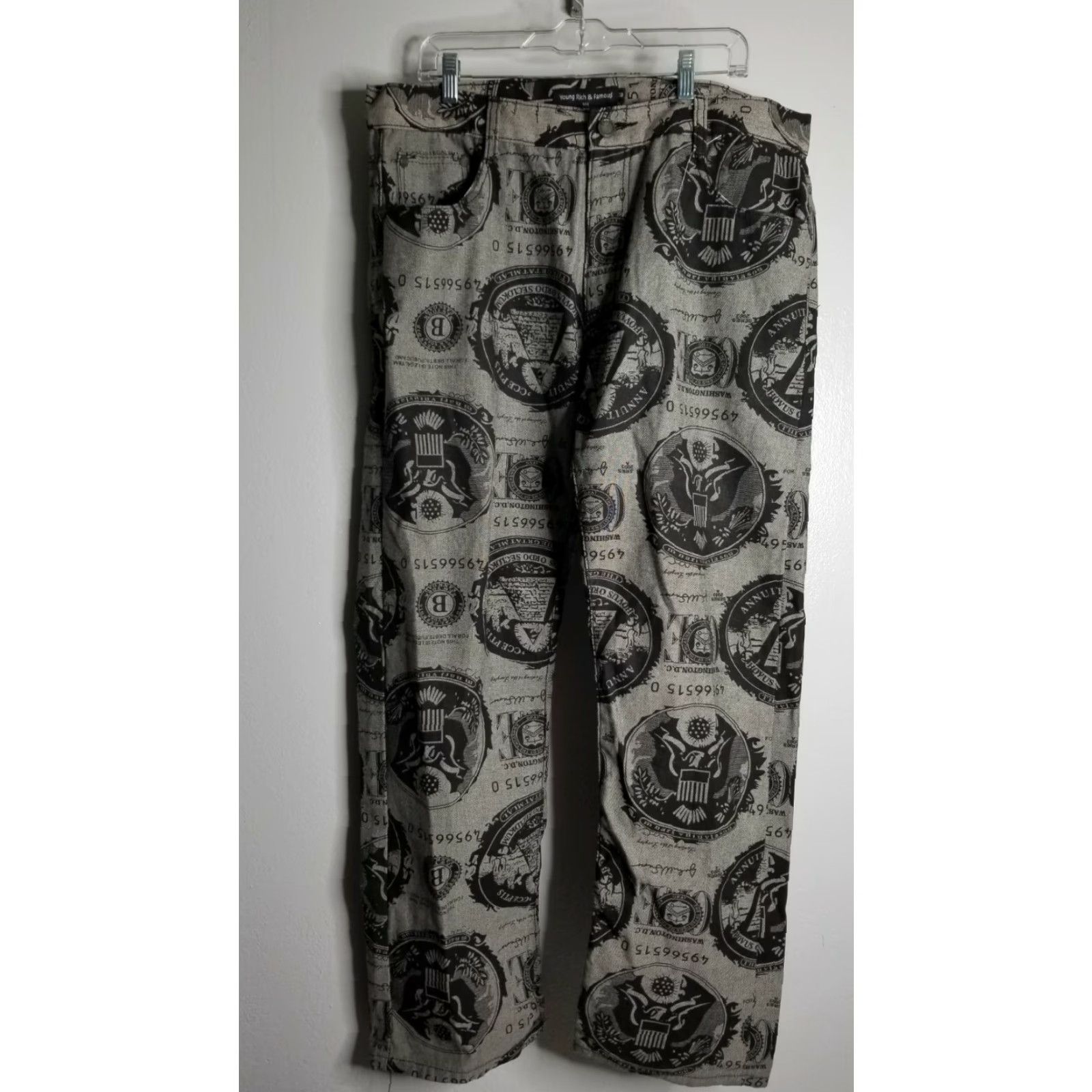 Jean Shop Mens 38 Young Rich & Famous NYC Dollar Bill Hip Hop Jeans Shirt Size US 38 / EU 54 - 2 Thumbnail