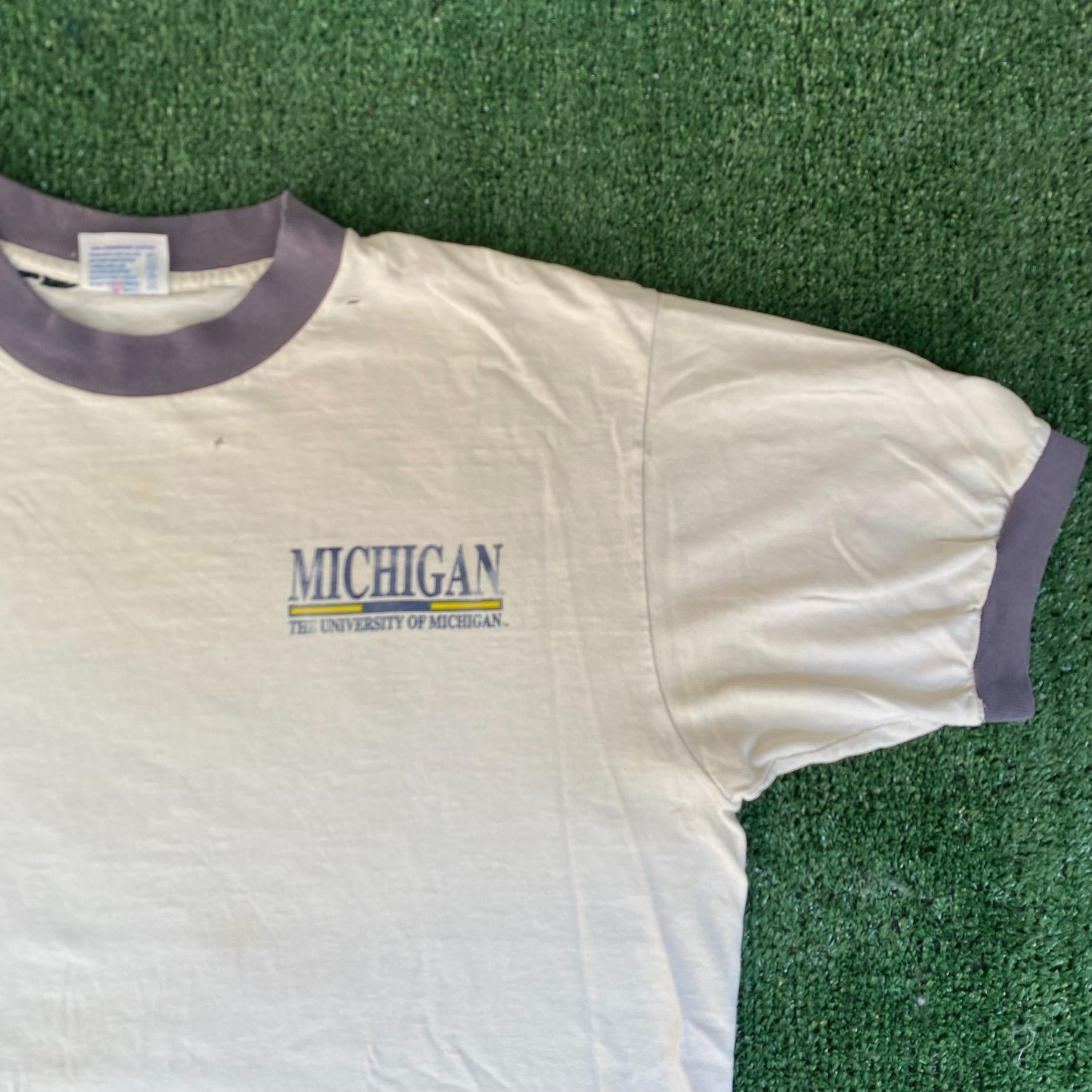 TEE JAYS Vintage 90s University Michigan Shirt Wolverines College Tee Size US L / EU 52-54 / 3 - 2 Thumbnail