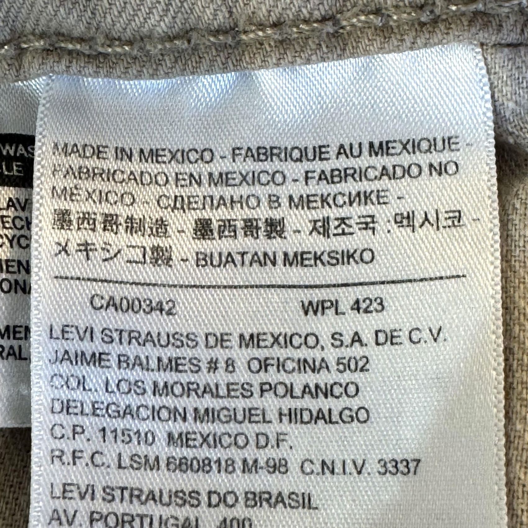 Levi's VINTAGE Levis 513 Jeans Mens 30x32 Khaki Slim Straight Stretch Denim Beige Zip Fly Size US 30 / EU 46 - 5 Thumbnail