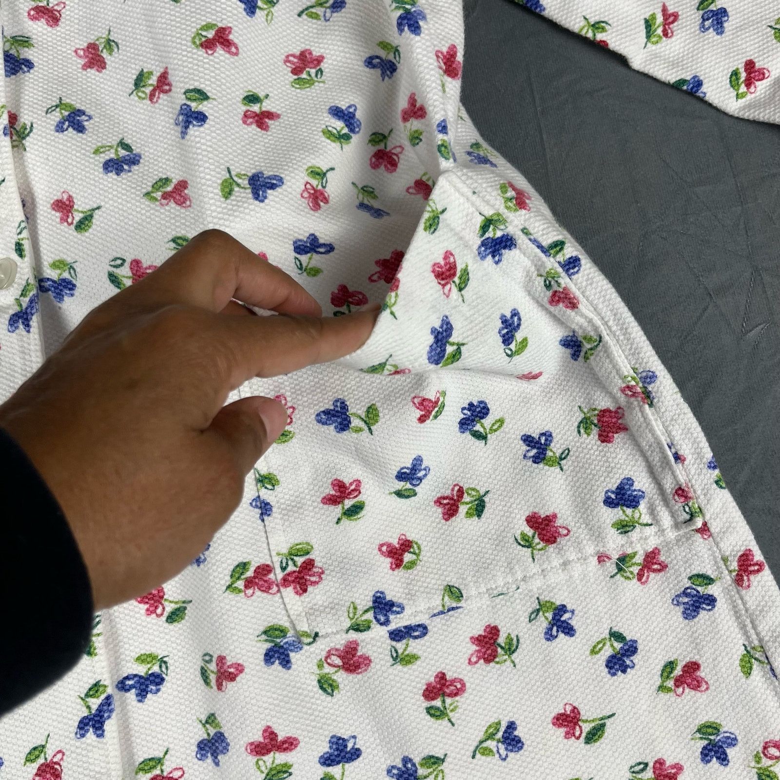 Other Vintage Grandma Night Gown Waffle Knit Button Down Floral Size ONE SIZE - 4 Thumbnail