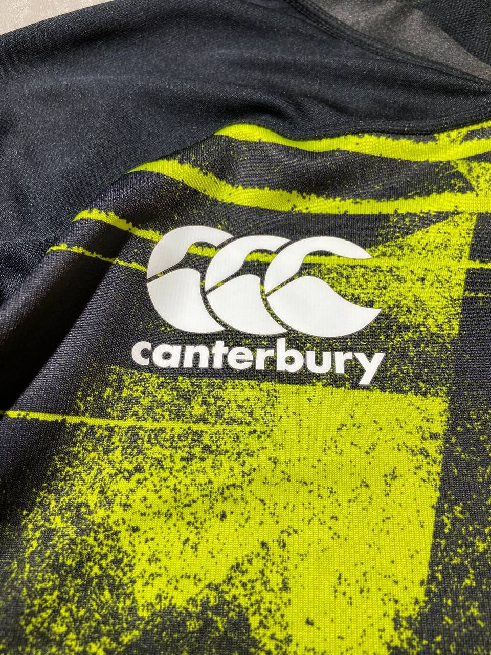 Canterbury of New Zealand × Vintage IRFU Ireland Rugby Jersey SIZE M Size US M / EU 48-50 / 2 - 2 Thumbnail