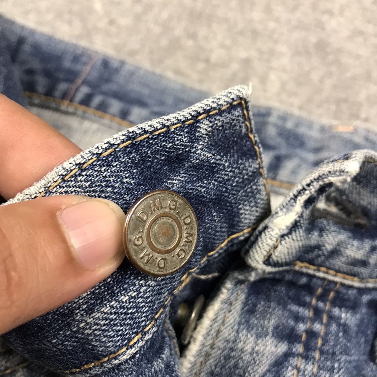 Designer × Japanese Brand DMG DISTRESSED BLUE DENIM PATCHWORK PANTS Size US 30 / EU 46 - 14 Thumbnail