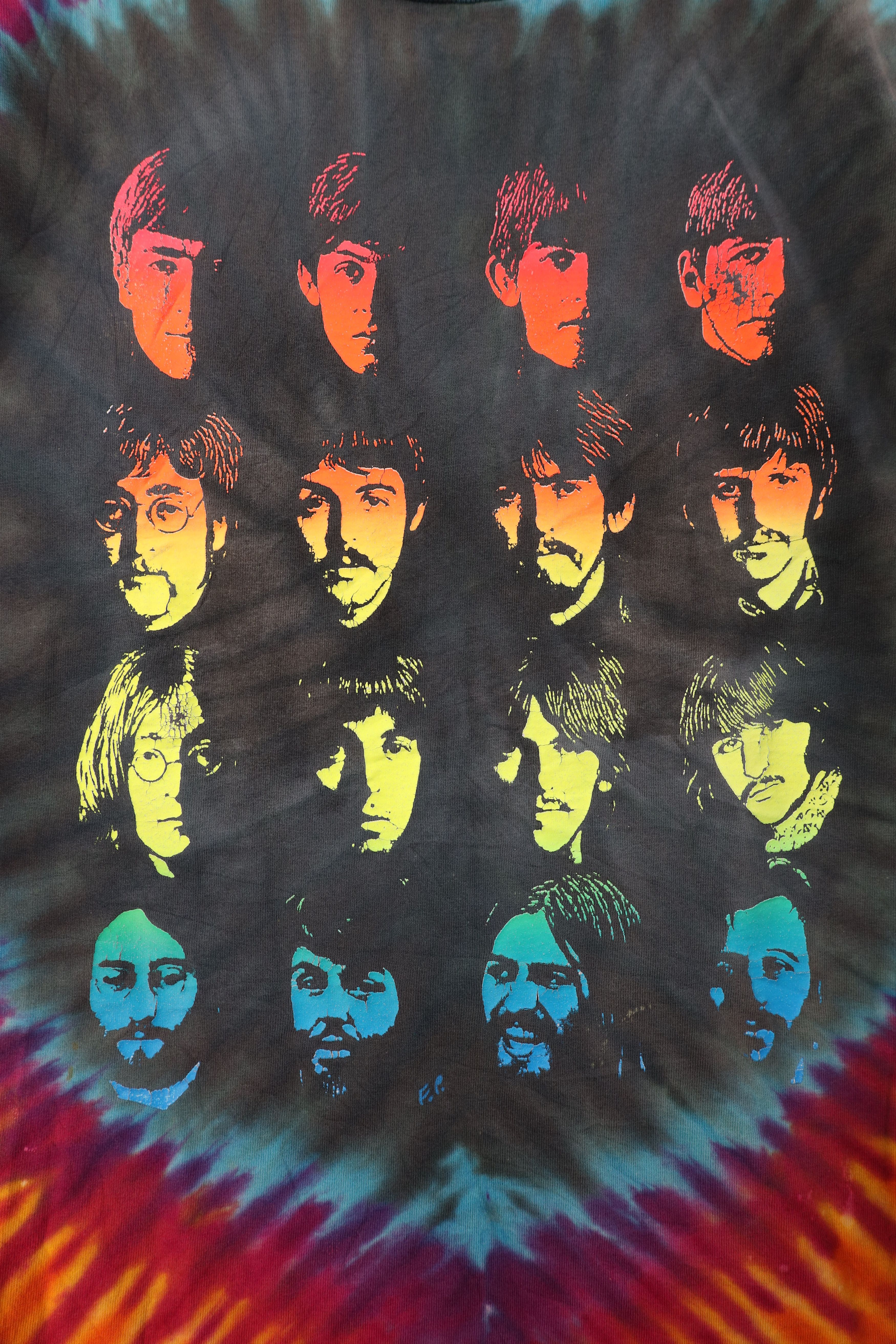 Vintage Vintage 90s Tie Dye The Beatles Anthology Band T-Shirt USA Size US L / EU 52-54 / 3 - 4 Thumbnail