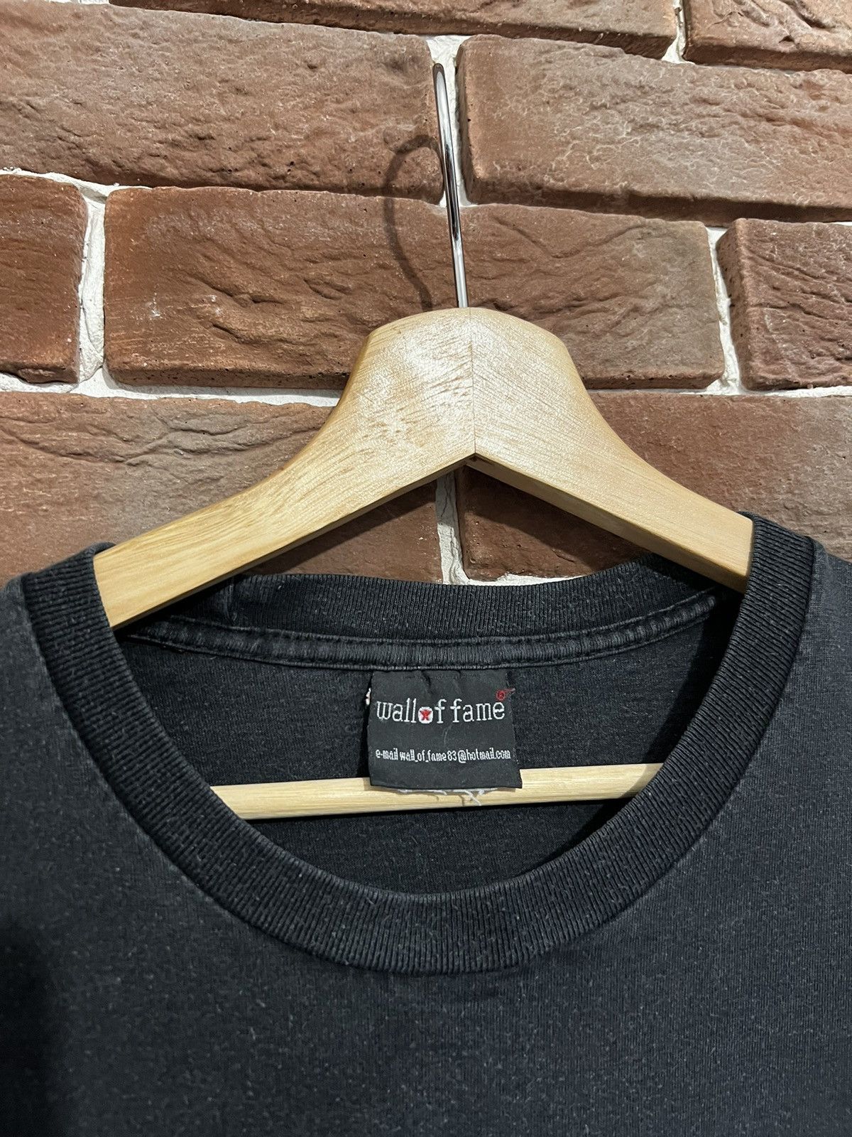 Band Tees Rare Vintage 00s Radiohead Hail To Thief Tshirt Rock Band L Size US L / EU 52-54 / 3 - 7 Thumbnail
