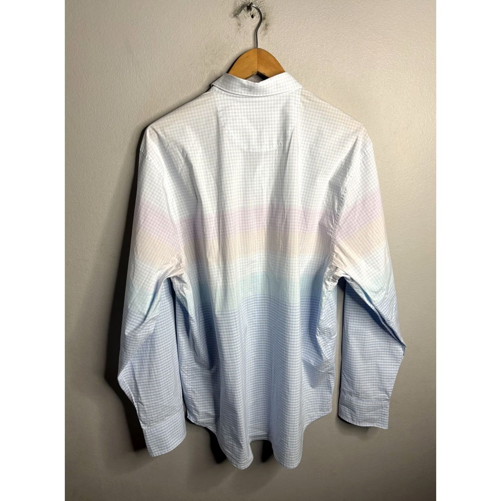 Tommy Bahama VINTAGE Tommy Bahama Shirt Mens Large Blue Sarasota Stretch Gingham Pastel Ombre Cotton Size US L / EU 52-54 / 3 - 5 Thumbnail