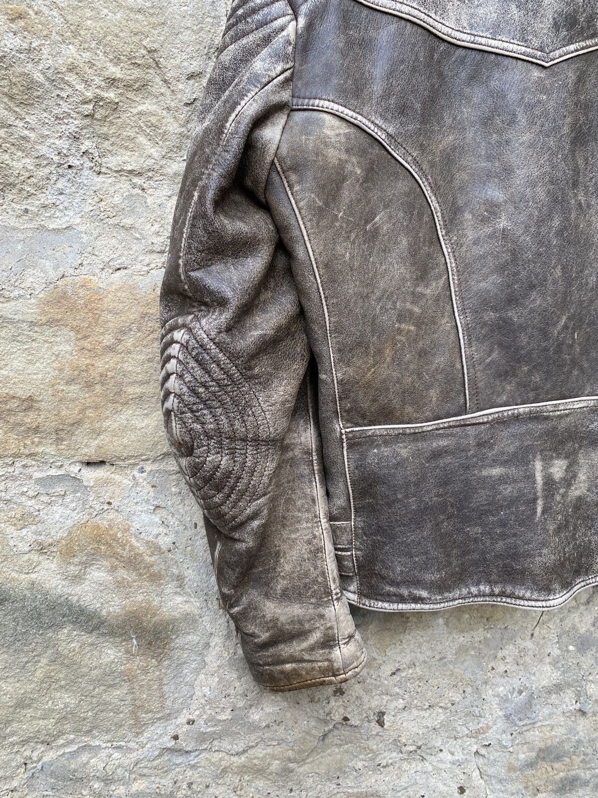 Vintage Rare Vintage 80s True Punk Distressed Leather Biker Jacket Size US M / EU 48-50 / 2 - 11 Thumbnail