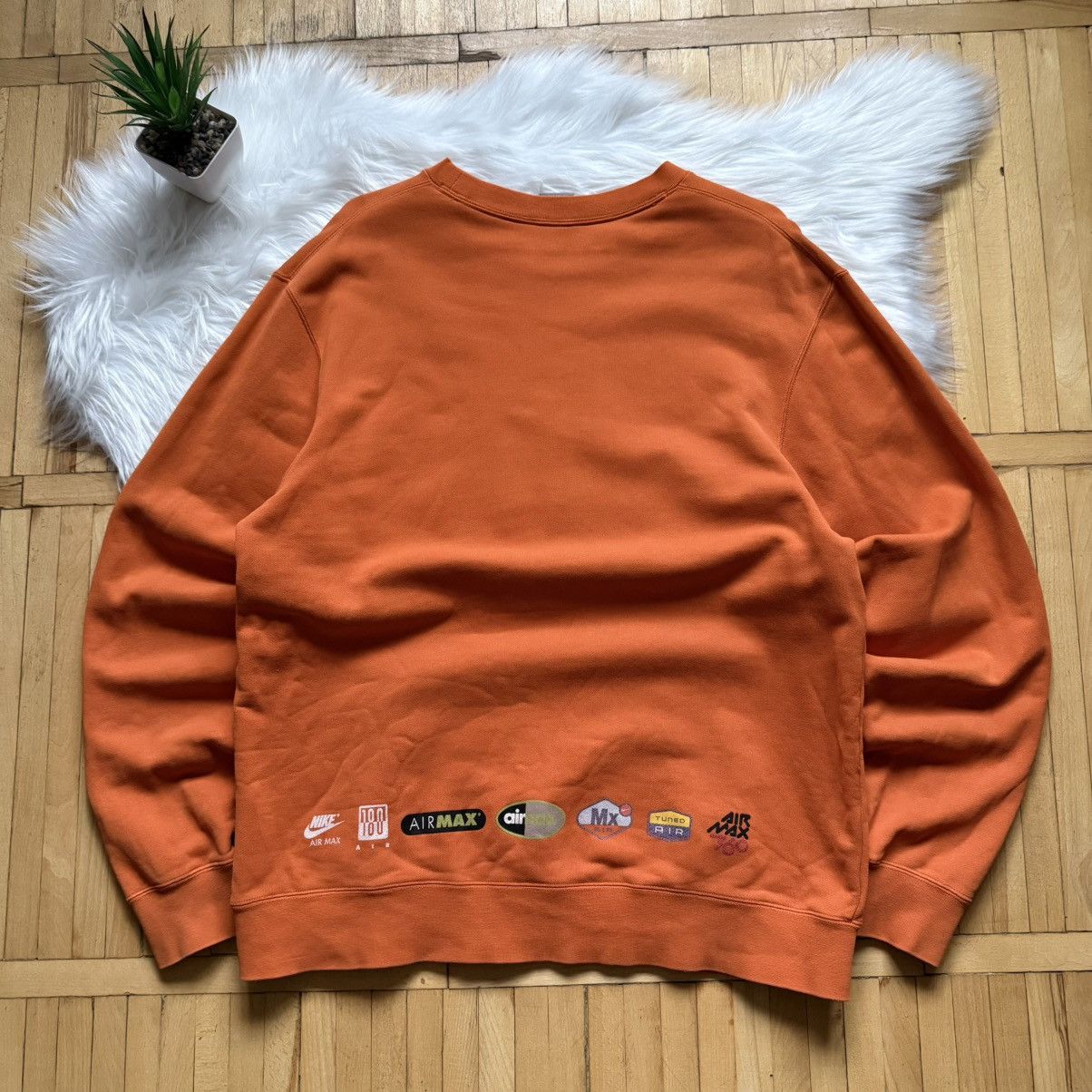 Nike 📌 Vintage Nike Air Max 90s Sweatshirt Center Logo Swoosh TN Size US XL / EU 56 / 4 - 12 Thumbnail