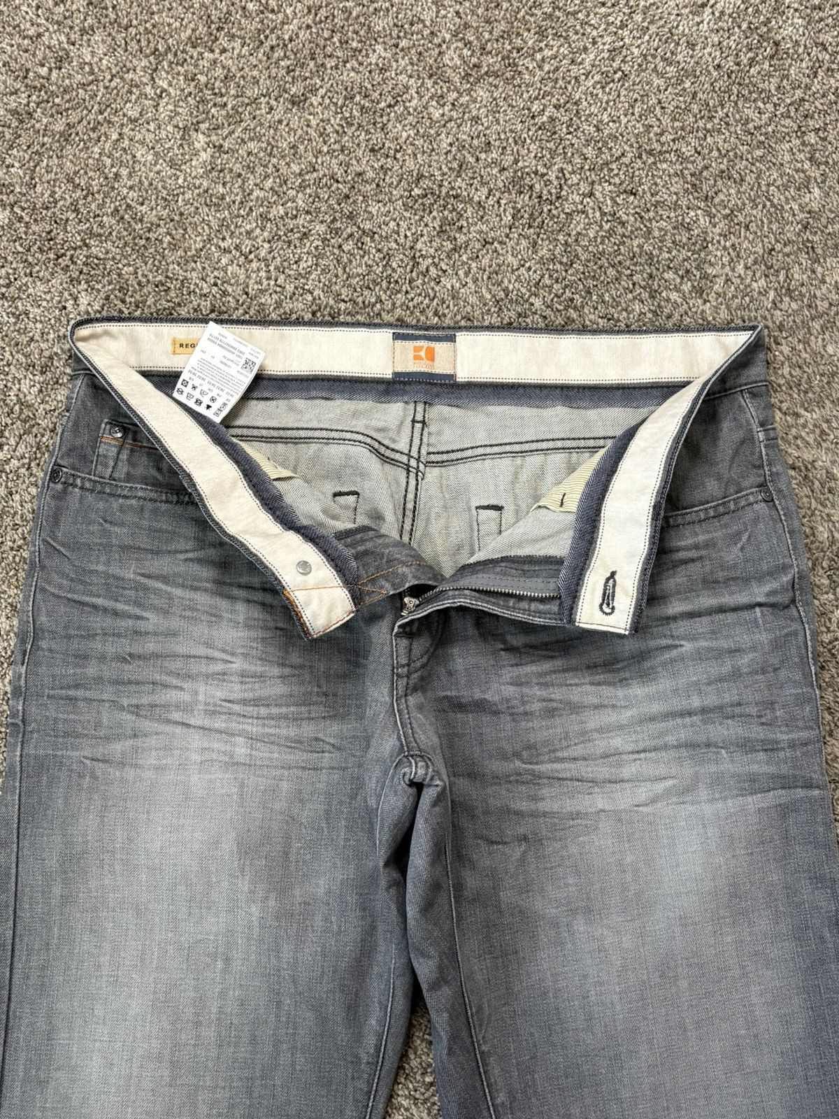 Hugo Boss Boss Orange Men Regular Fit Straight Leg Jeans Gray 36x32 Size US 36 / EU 52 - 9 Thumbnail