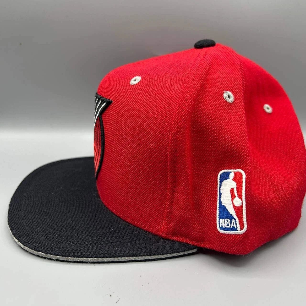 Mitchell & Ness Portland Trail Blazers Hat Men Embroidered Snap Back Wool Size ONE SIZE - 7 Thumbnail