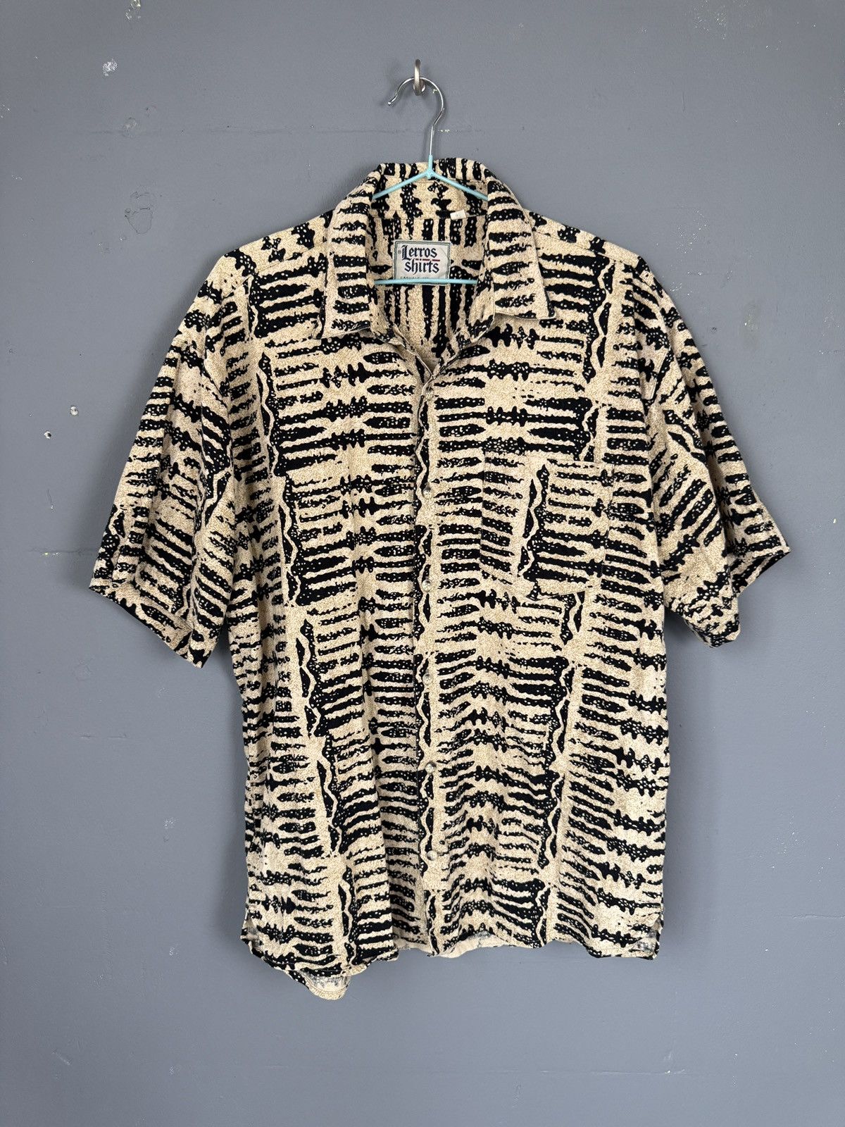 Vintage Y2K Linen/Cotton Button Up tiger 🐅 Shirts Size US L / EU 52-54 / 3 - 1 Thumbnail